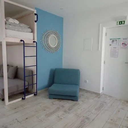 Wot Hostel Peniche