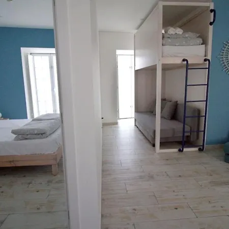 Hostel Wot Peniche