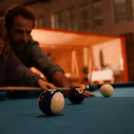 Auberge de jeunesse Wot Social *