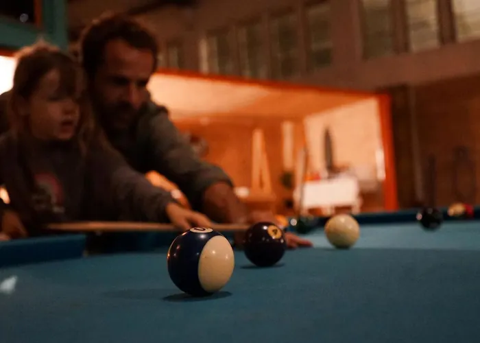 Auberge de jeunesse Wot Social *